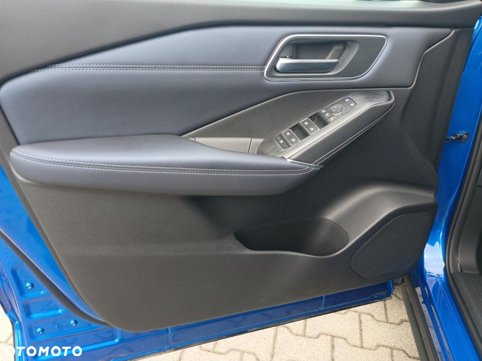 Nissan Qashqai - 12