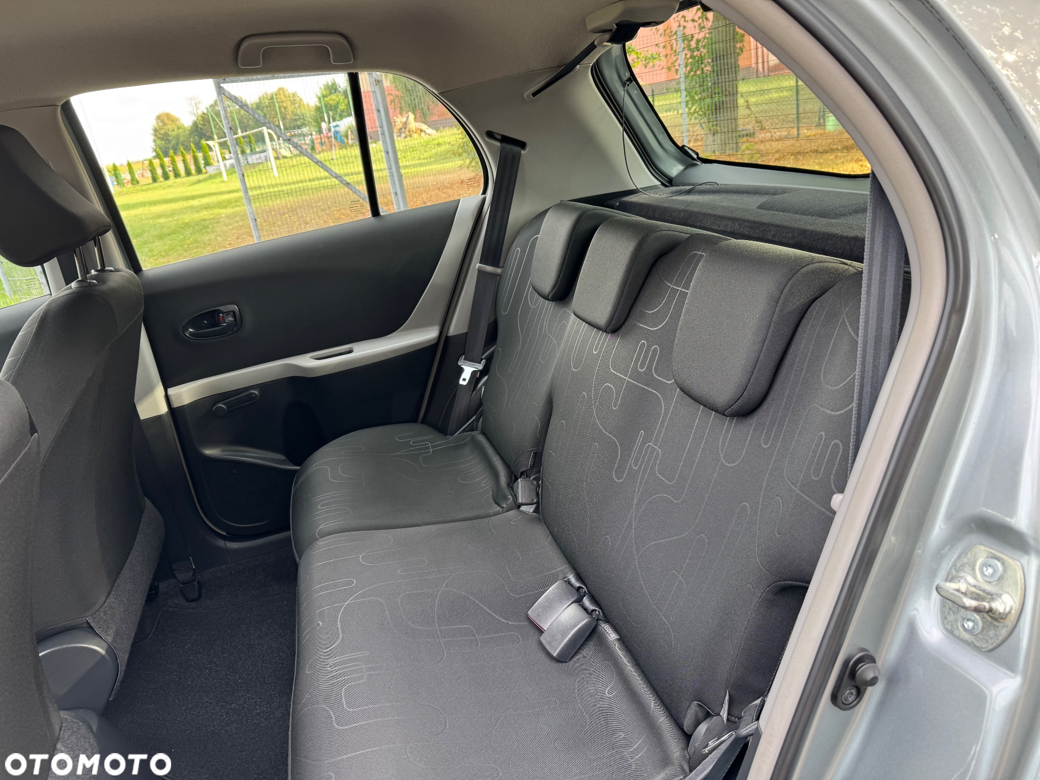 Toyota Yaris - 22