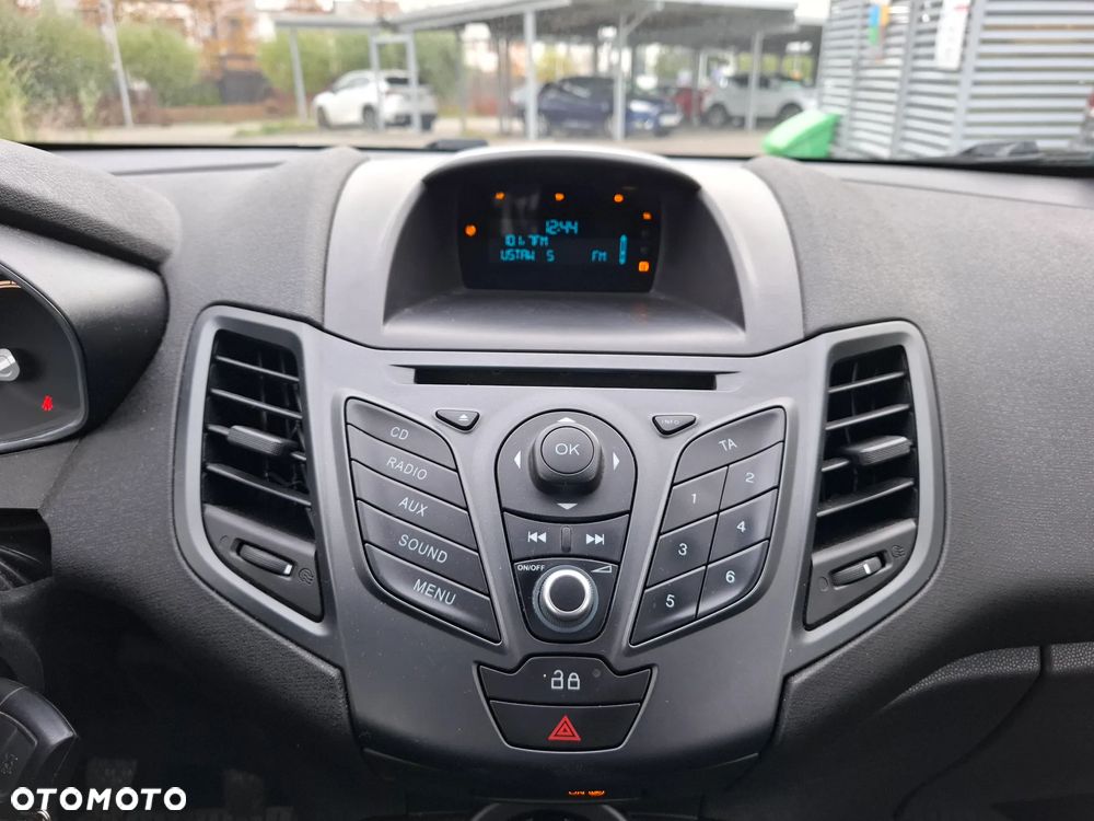 Ford Fiesta 1.4 Gold X EU5 - 11