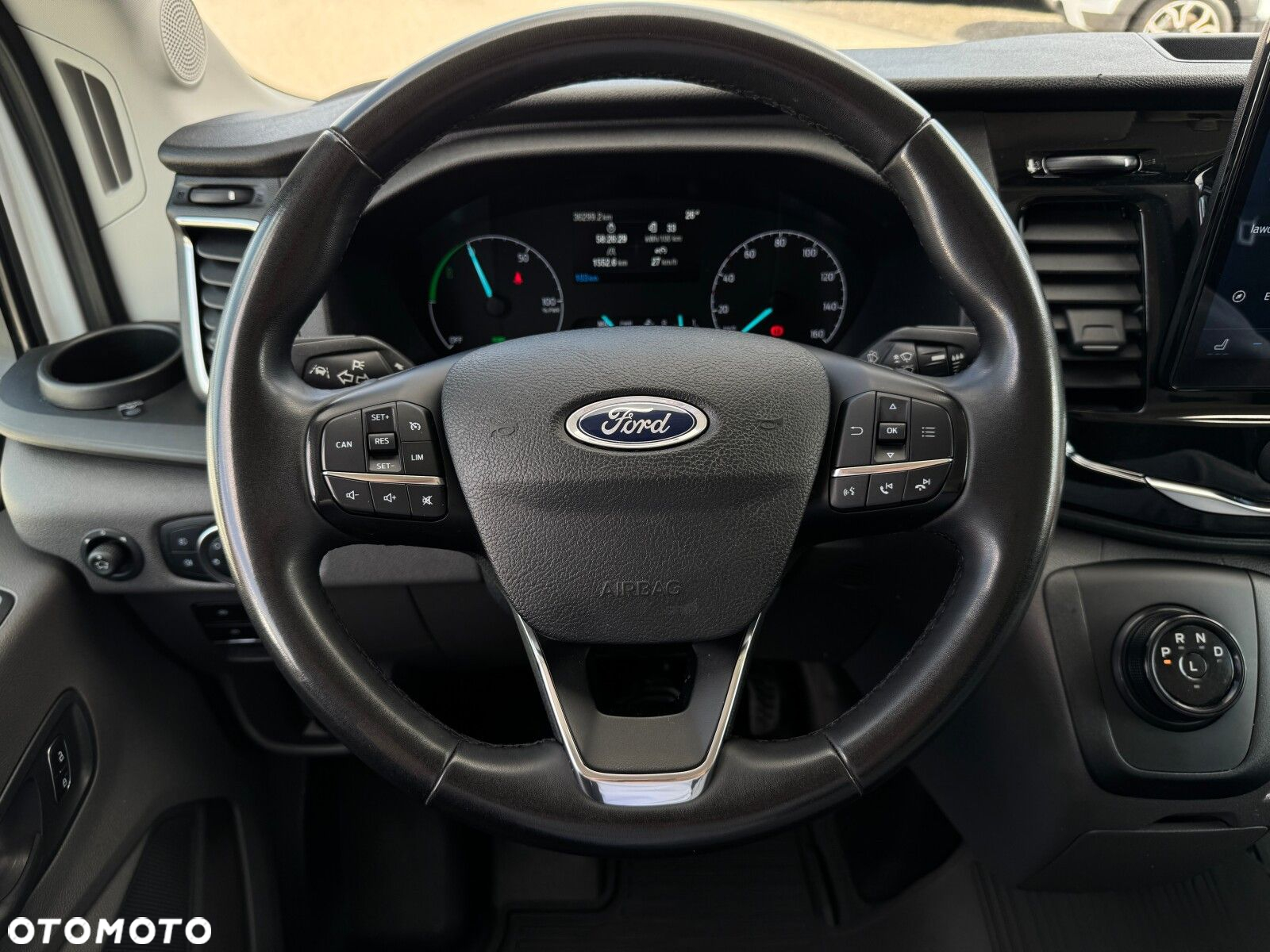 Ford e-transit 350 L4H3 - 16