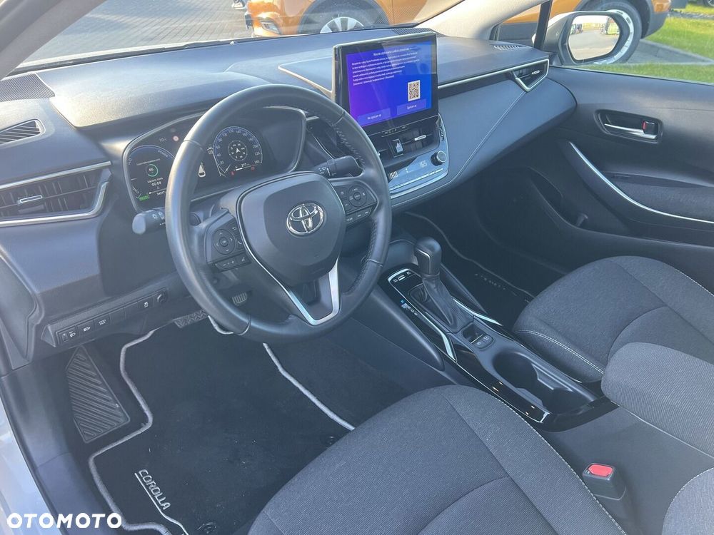 Toyota Corolla 1.8 Hybrid Comfort - 19