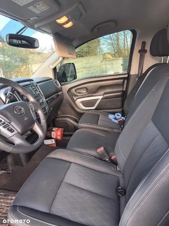 Nissan Titan - 19