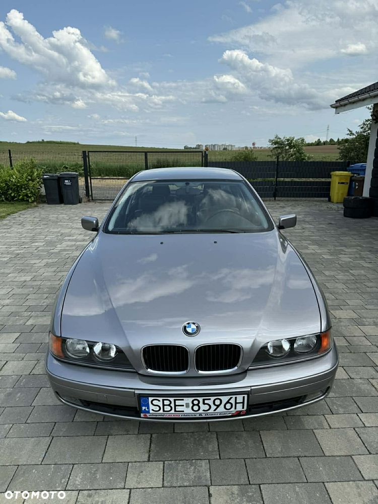 BMW Seria 5 - 13