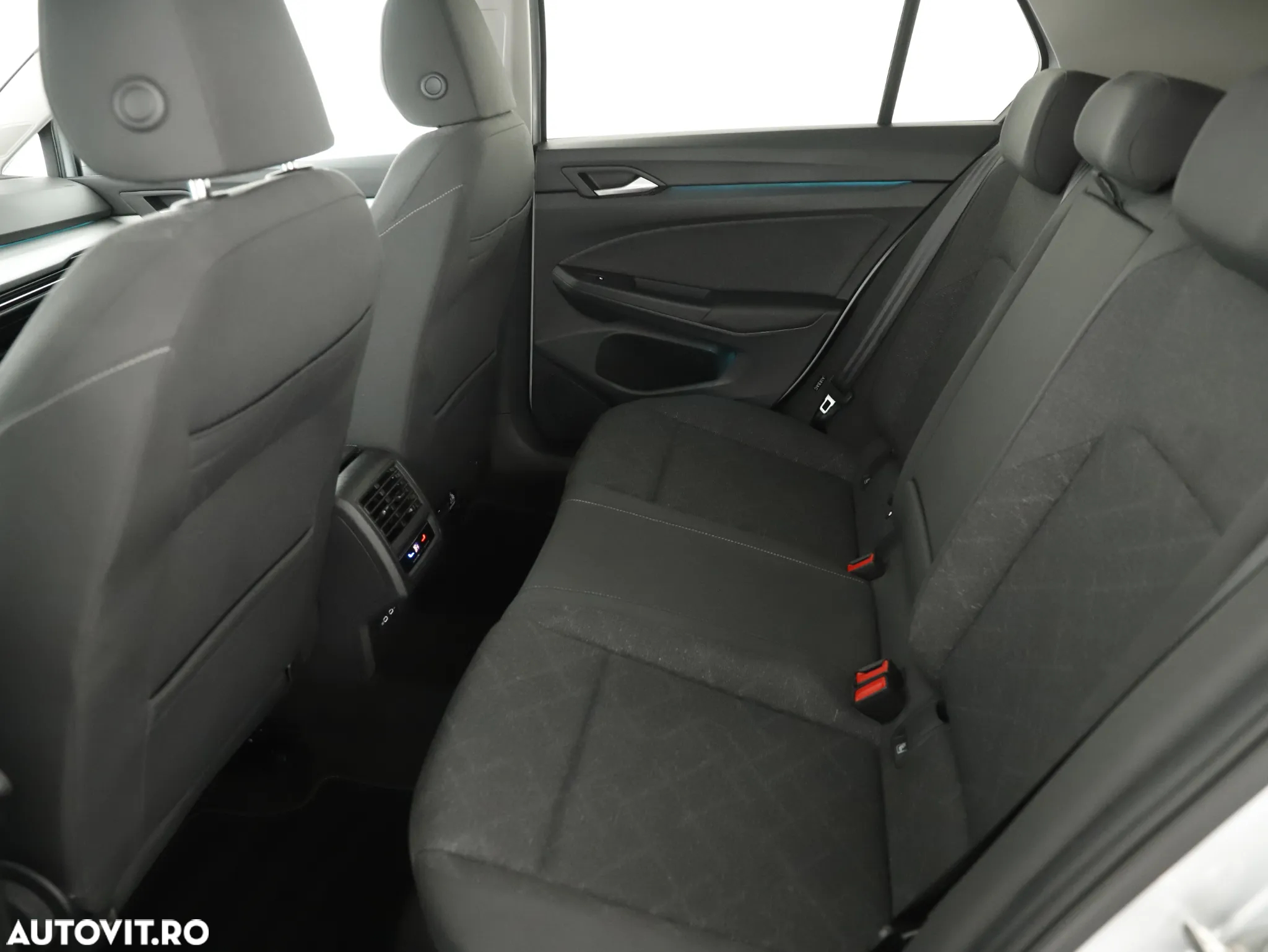 Volkswagen Golf 2.0 TDI DSG Life - 13