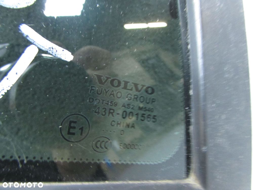 VOLVO S60 II 10-17 SZYBA BOCZNA DRZWI TYL PRAWA TROJKAT 10r - 6