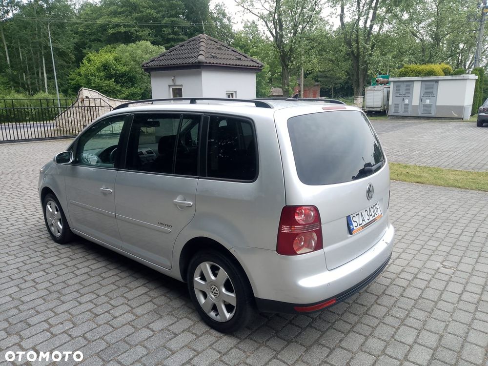 Volkswagen Touran 1.9 TDI United - 15