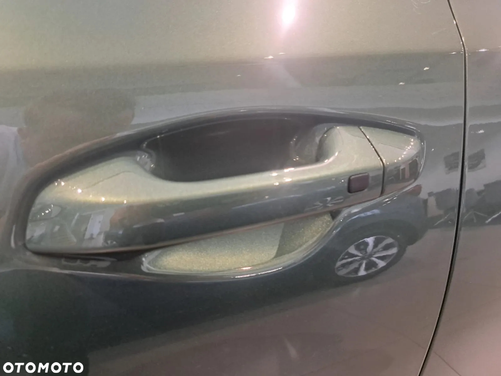 Kia Ceed 1.5 T-GDI Tribute DCT - 11