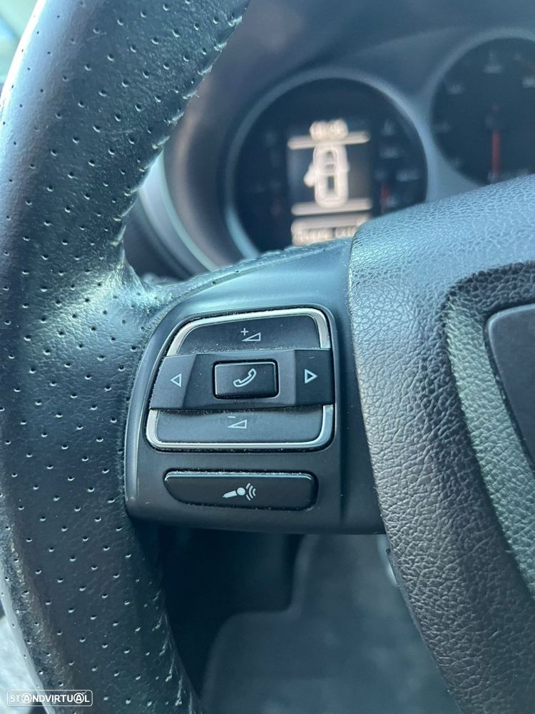 SEAT Leon 1.6 TDI Ecomotive Copa Plus - 31