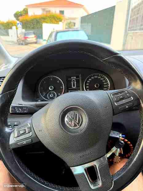 VW Touran 1.6 TDI Blue.Confortline 7L - 3