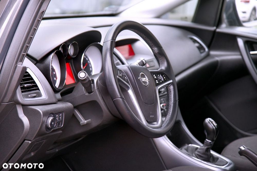 Opel Astra 1.4 T Enjoy - 16
