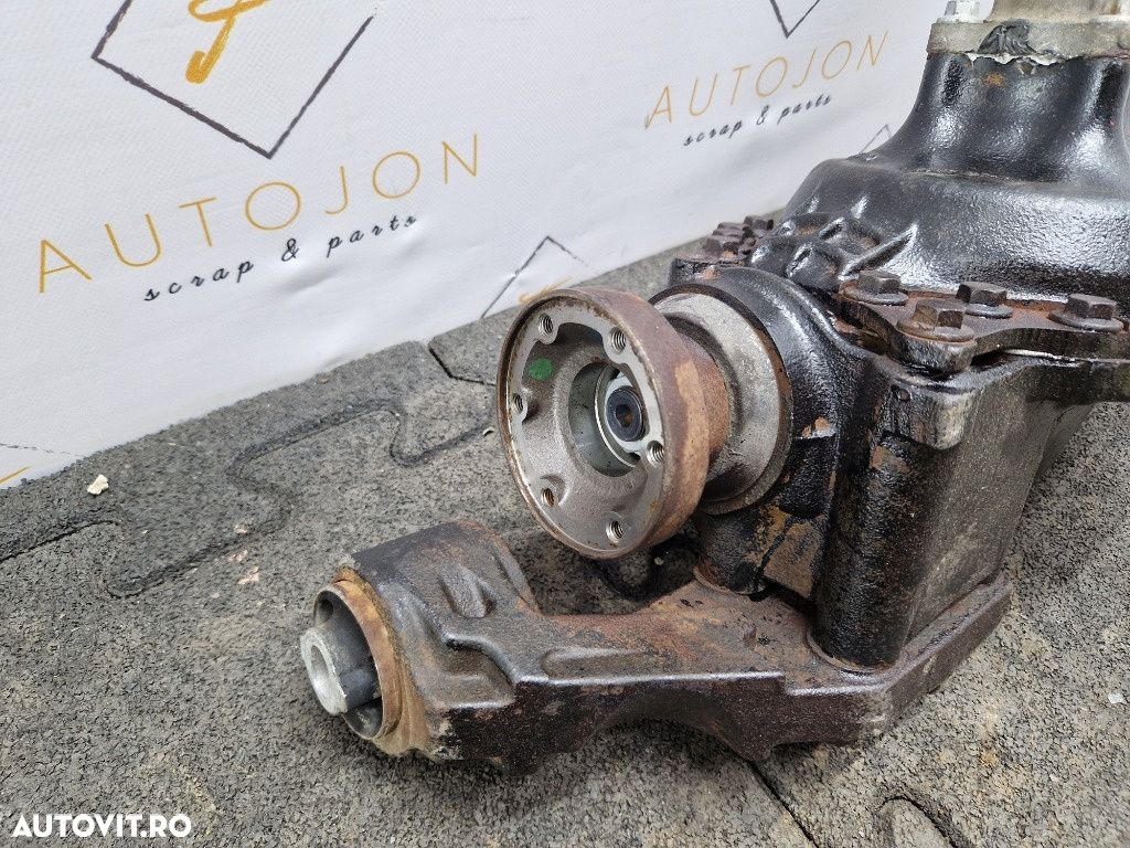Grup diferential  fata LAND ROVER DISCOVERY III LA_, L319 2004 - 2009 4.0 V6 4x4 406PN  2245387 - 2