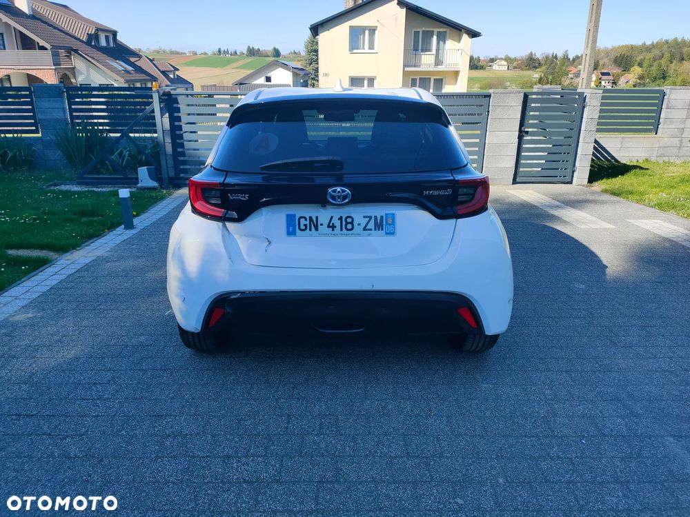 Toyota Yaris - 11