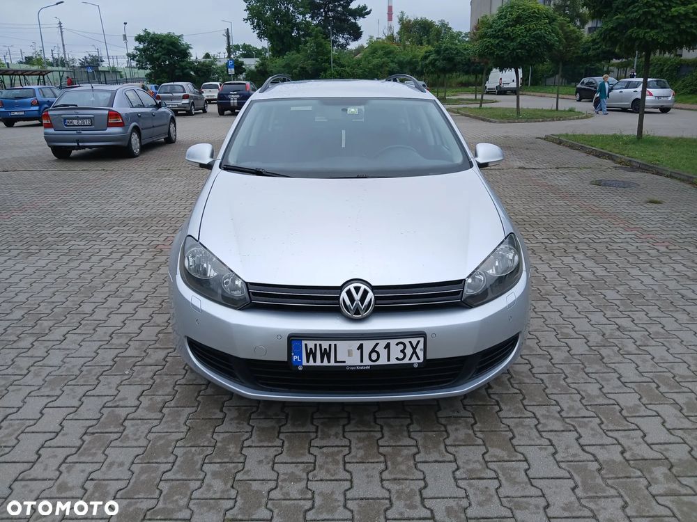 Volkswagen Golf - 10