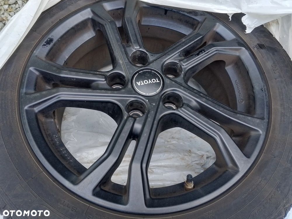 Toyota Corolla - 32