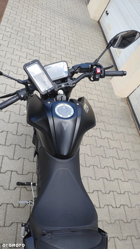Yamaha MT - 5