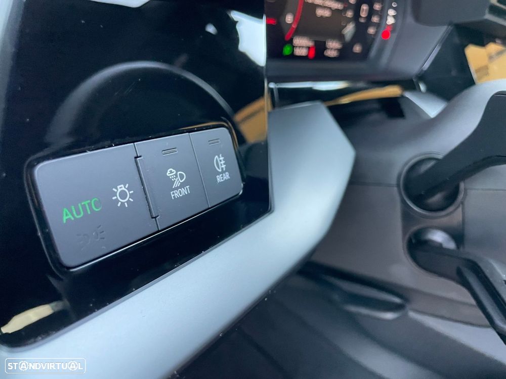 Audi A3 Limousine 30 TDI Design - 33