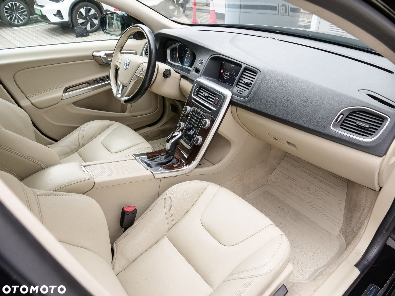 Volvo S60 - 35