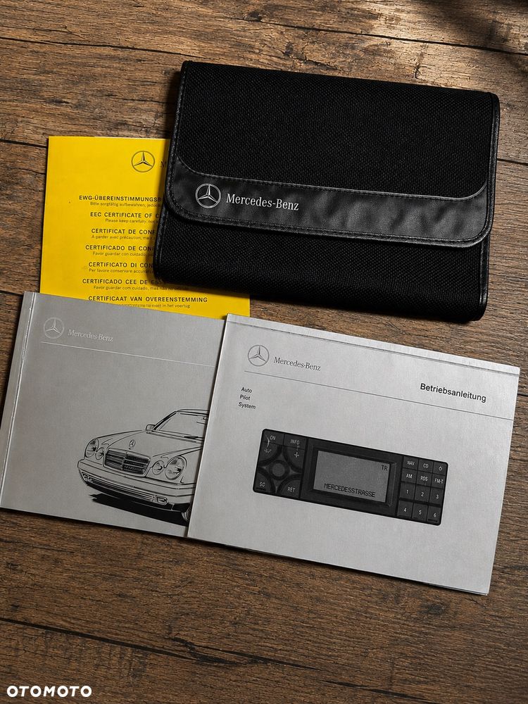 Mercedes-Benz Klasa E - 20