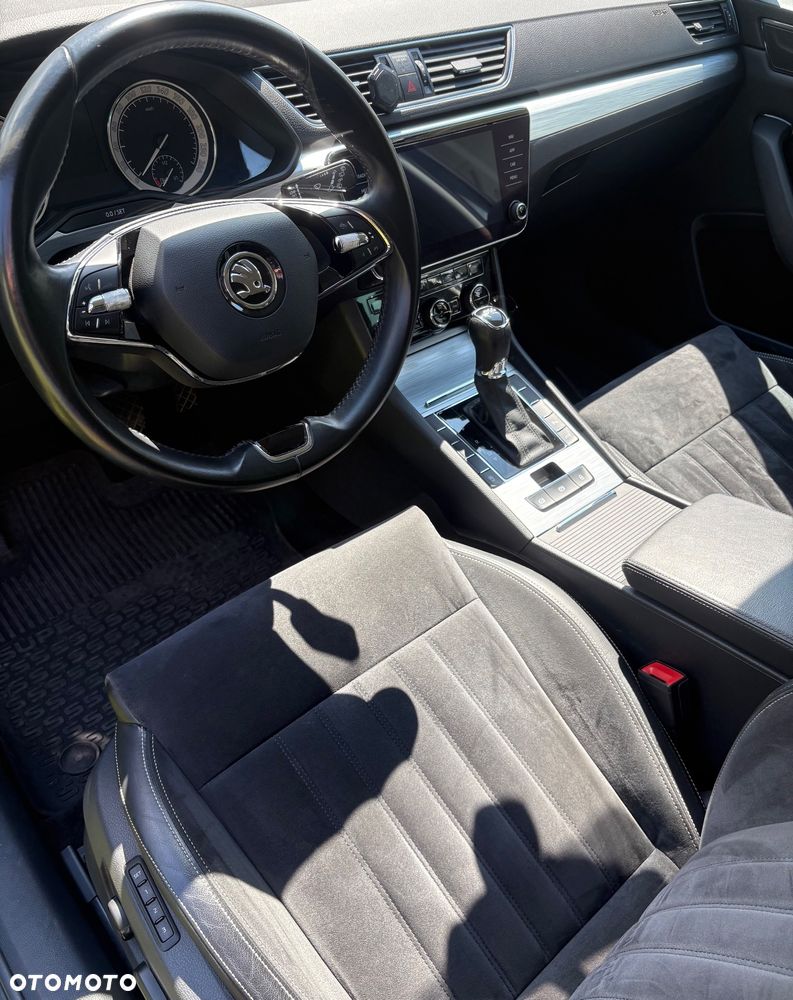 Skoda Superb 1.6 TDI Style DSG - 10