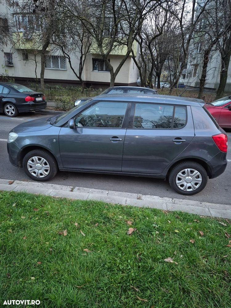 Skoda Fabia 1.2 HTP Ambiente - 1