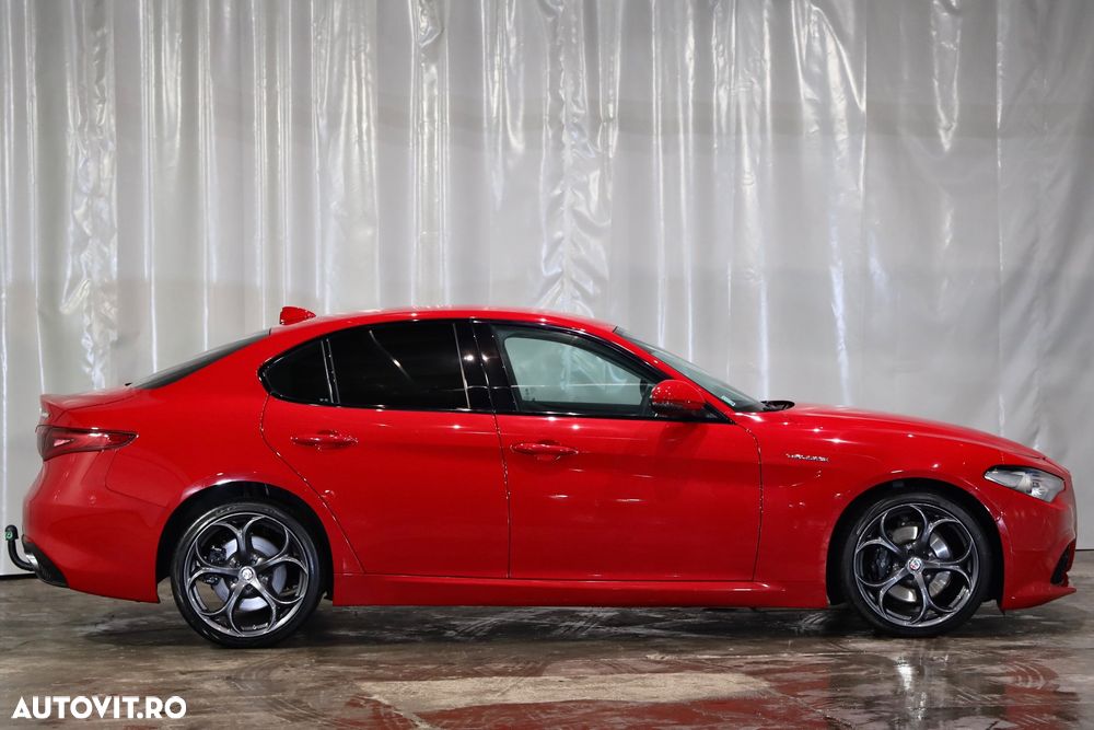Alfa Romeo Giulia 2.2 AT8-Q4 Veloce - 38