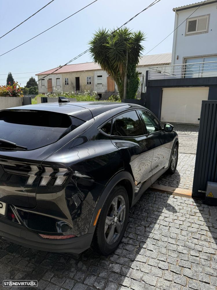 Ford Mustang Mach-E Standard - 9