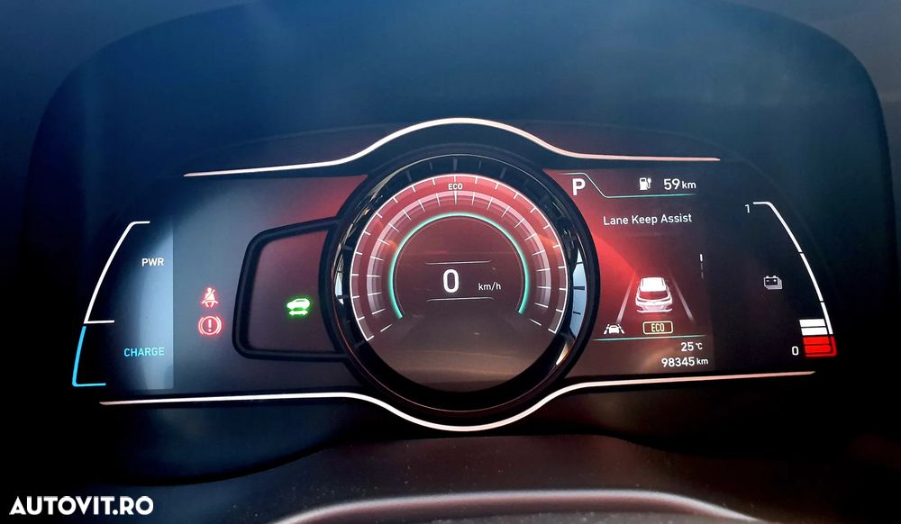 Hyundai KONA Premium - 23