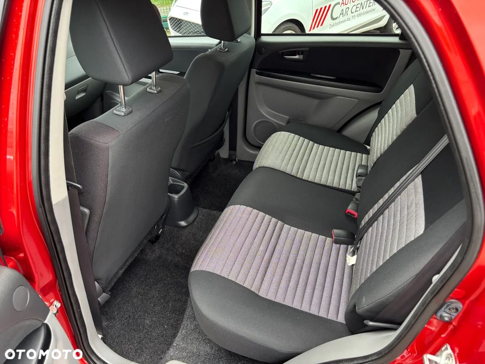 Suzuki SX4 - 14