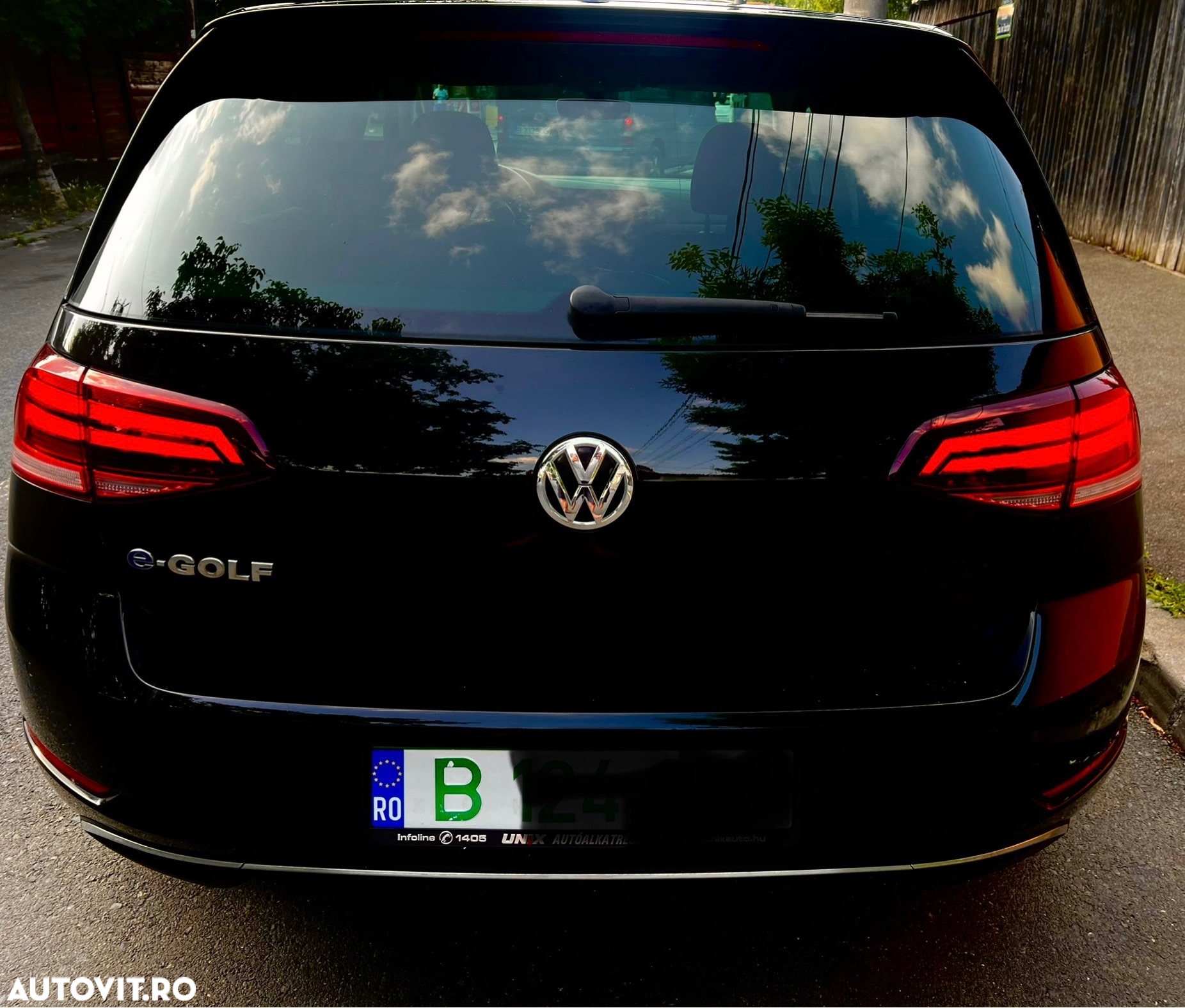 Volkswagen Golf e-Golf - 2