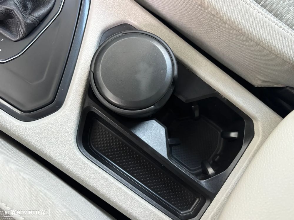 VW Tiguan Allspace 2.0 TDI Confortline DSG - 39