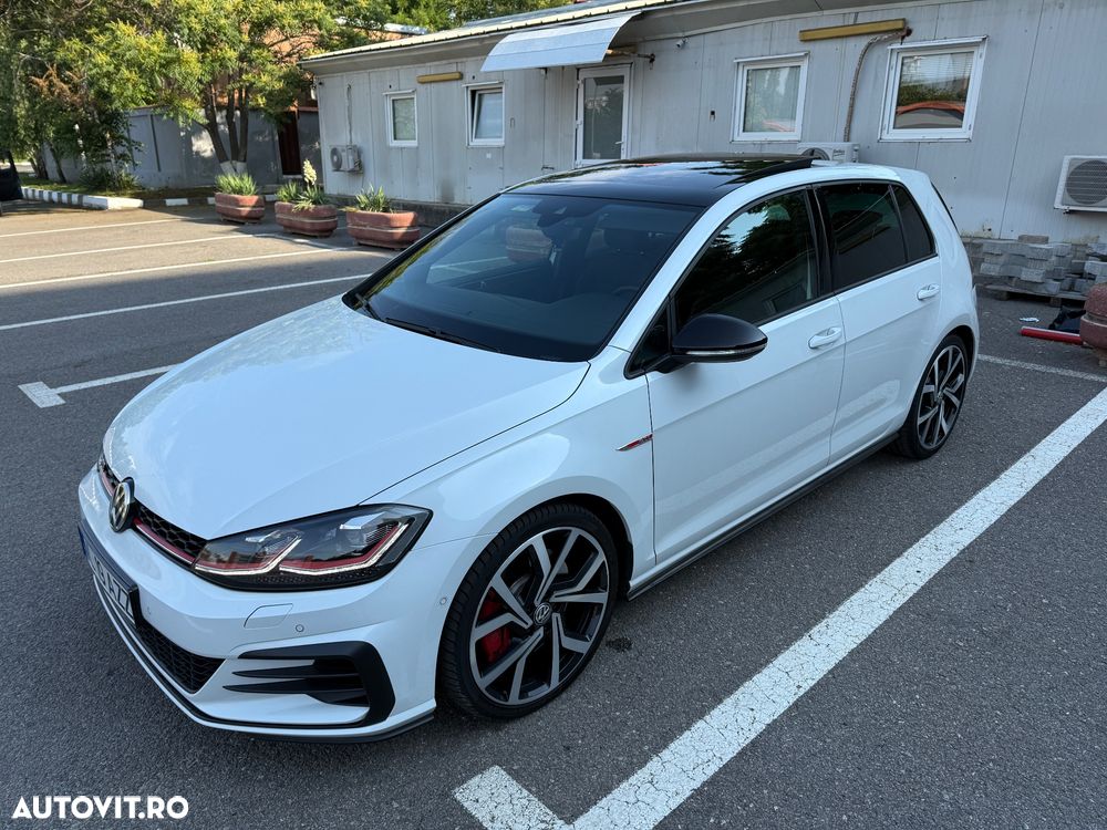 Volkswagen Golf 2.0 TSI DSG GTI Performance - 4