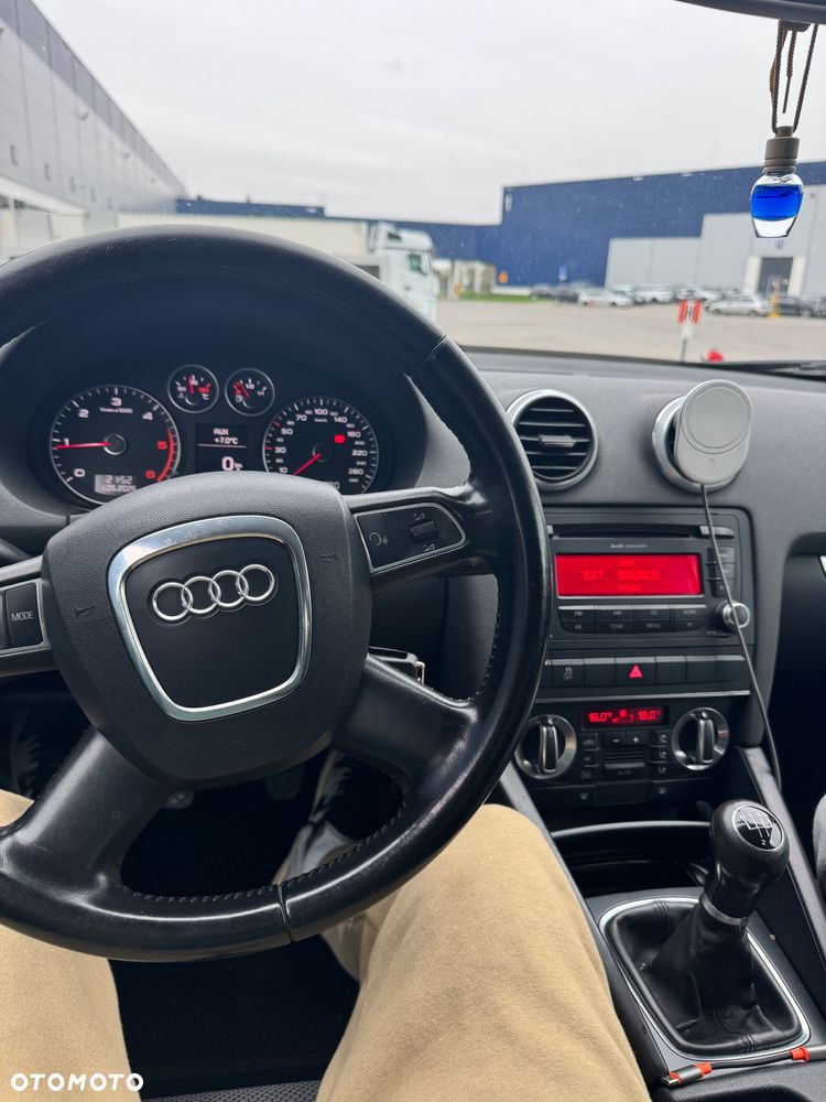 Audi A3 Sportback 1.6 TDI DPF Ambition - 11