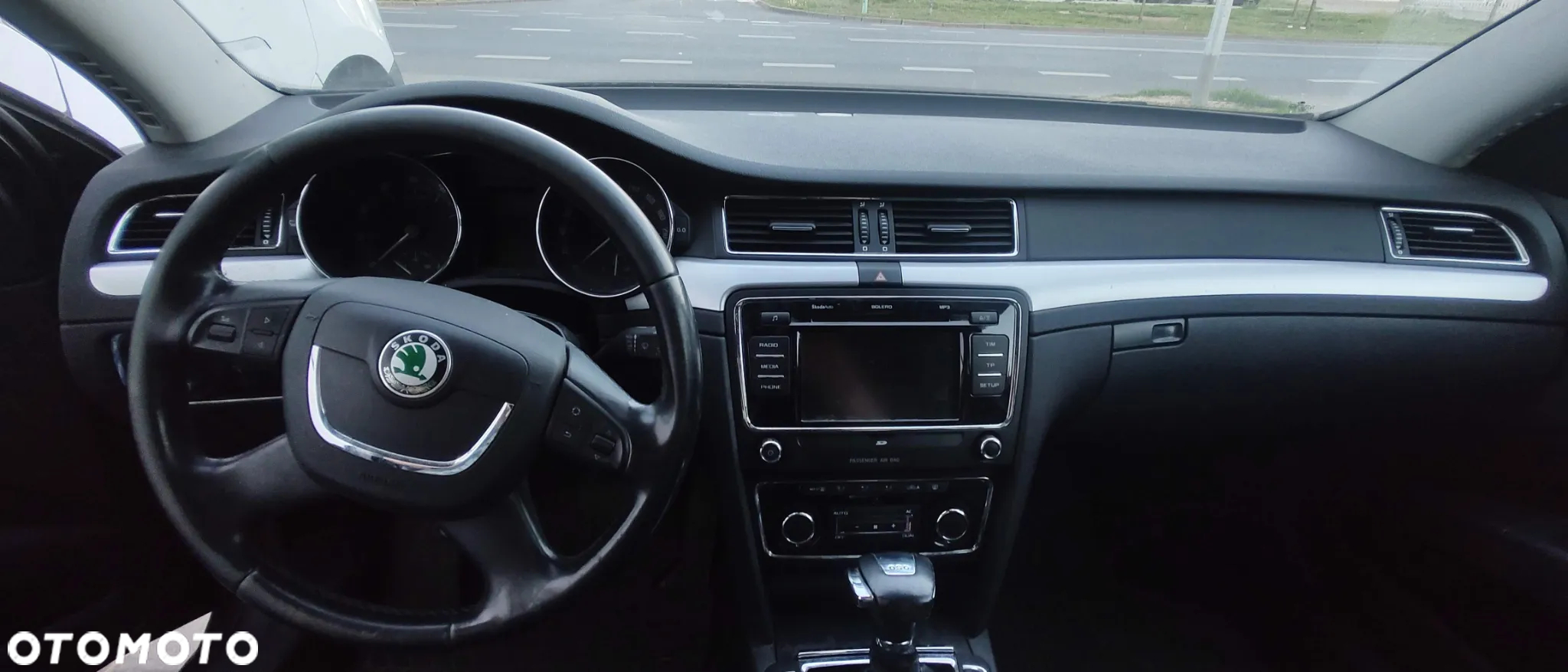 Skoda Superb 1.8 TSI Ambition DSG - 23