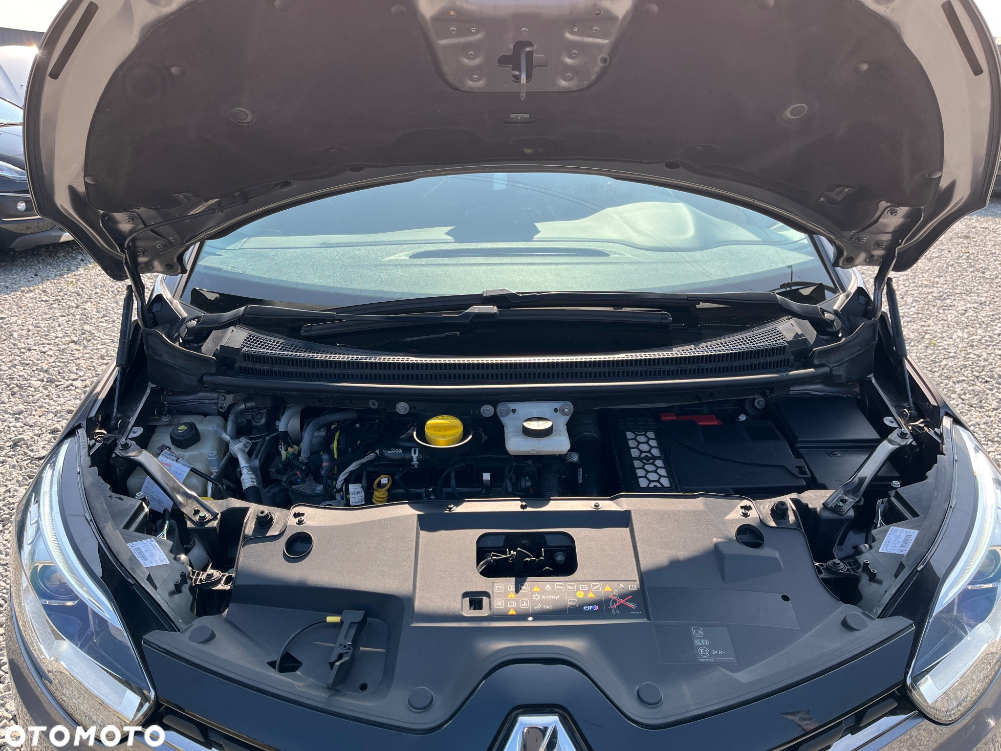 Renault Scenic BLUE dCi 120 EDC BUSINESS EDITION - 23