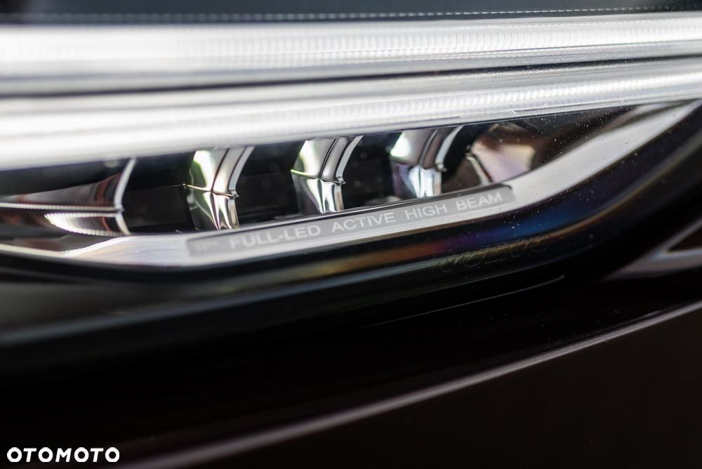 Volvo S90 D5 AWD R-Design - 38