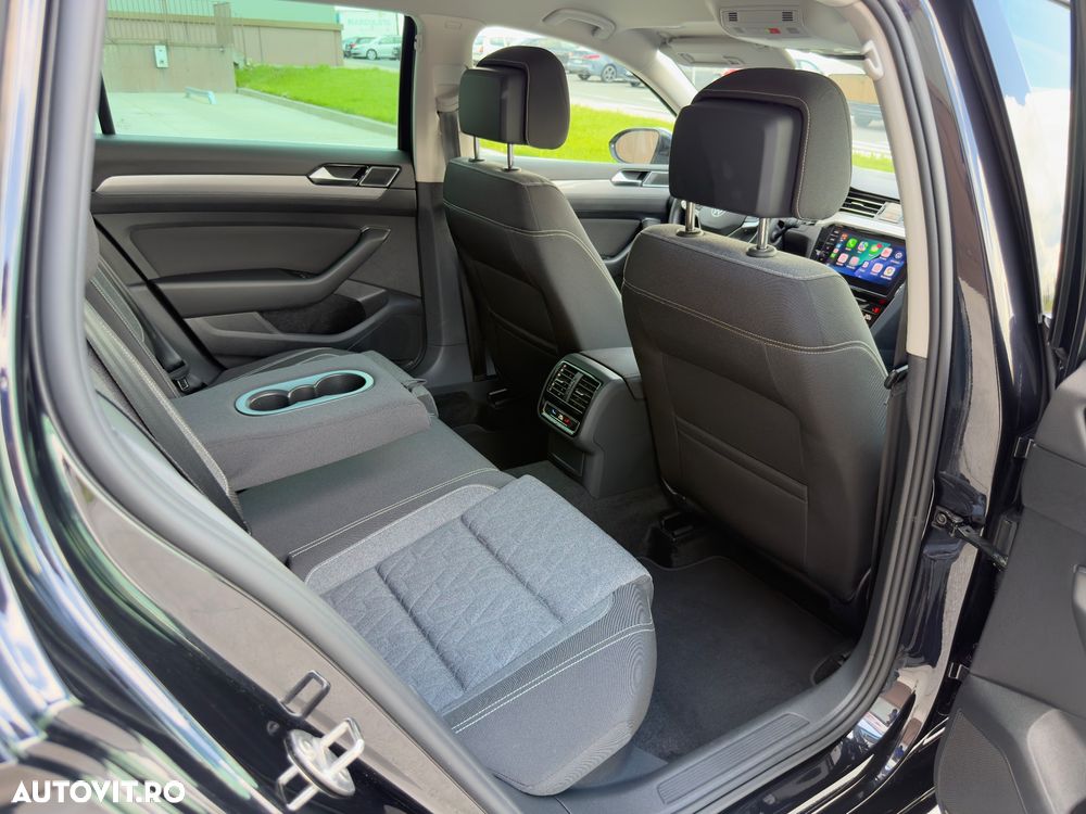 Volkswagen Passat 2.0 TDI SCR DSG Business - 25