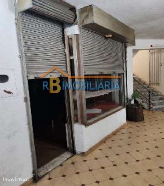 Loja na Galeria Comercial Chafariz – Lourosa, Santa Maria da Feira - Grande imagem: 3/5