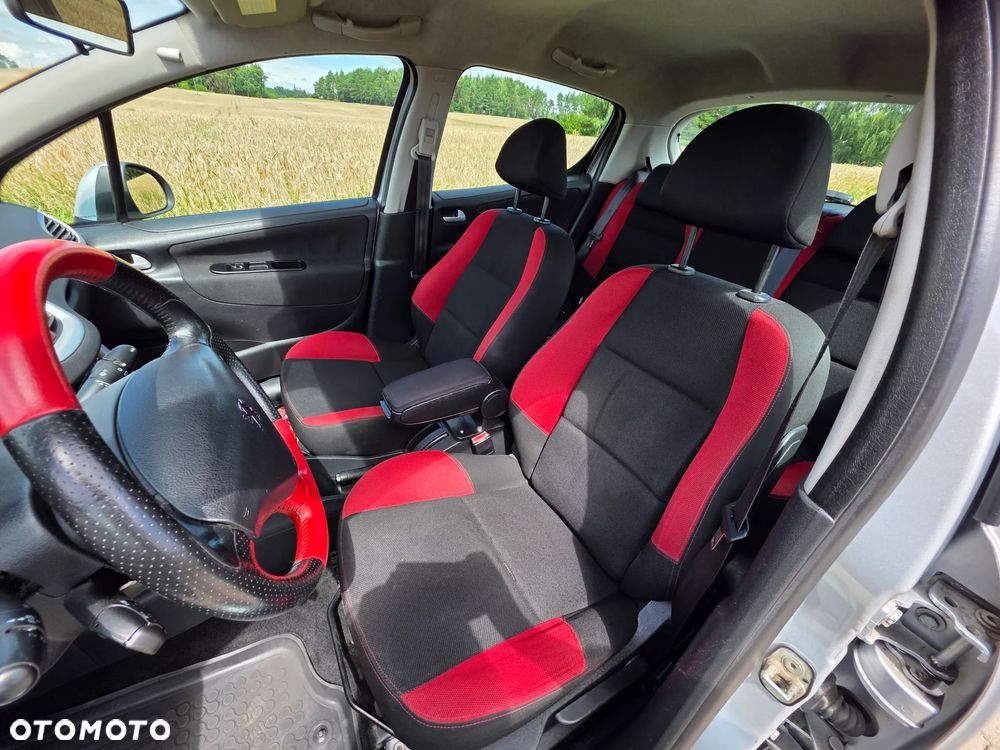 Peugeot 207 1.4 Sportium - 7