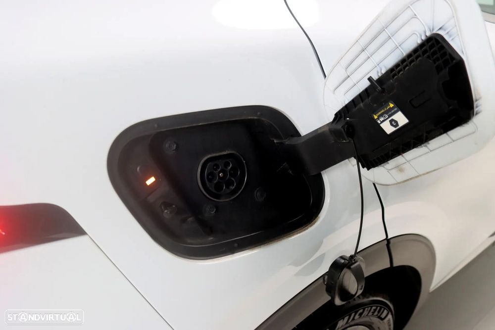Kia Sportage 1.6 T-GDi PHEV Tech - 30