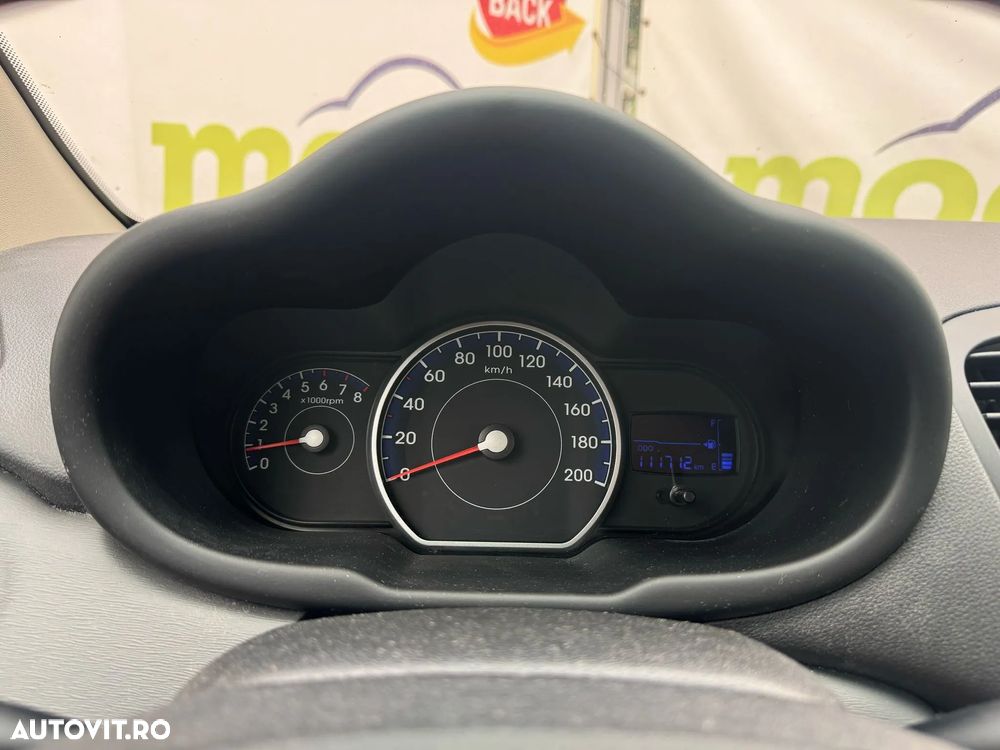 Hyundai i10 1.1 Classic - 30