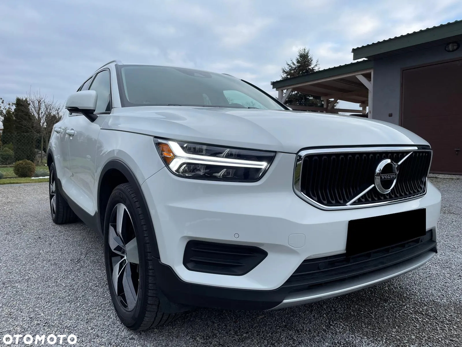 Volvo XC 40 T5 AWD Momentum - 2