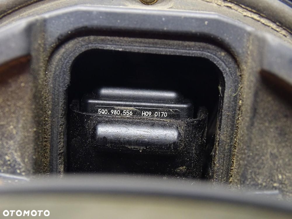 KLAMKA EMBLEMAT KLAPY KAMERA COFANIA 3G0827469H VW PASSAT B8 KOMBI - 12