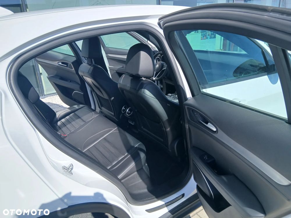 Alfa Romeo Stelvio 2.0 Turbo Executive Q4 - 25