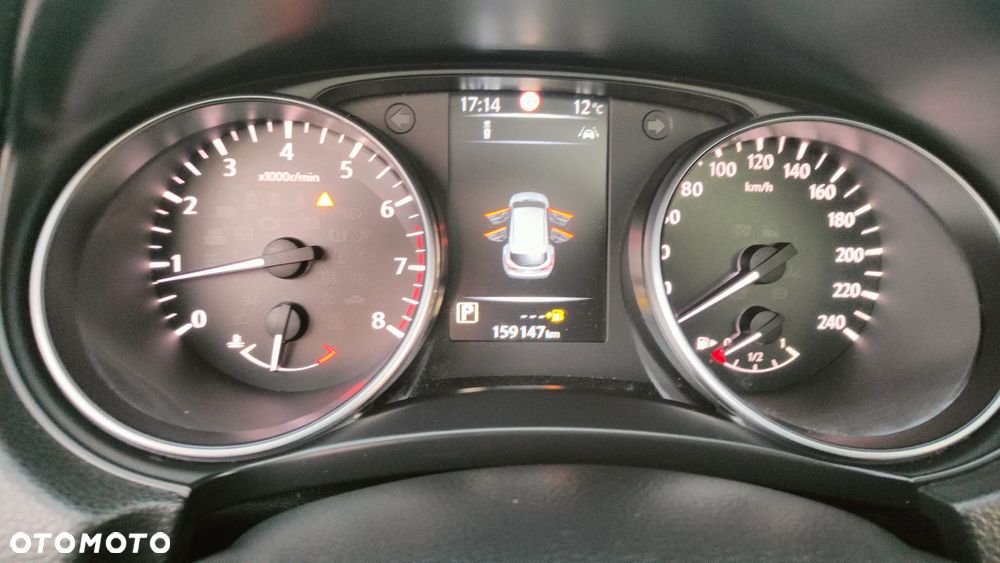 Nissan Qashqai 1.2 DIG-T Xtronic 360 - 29