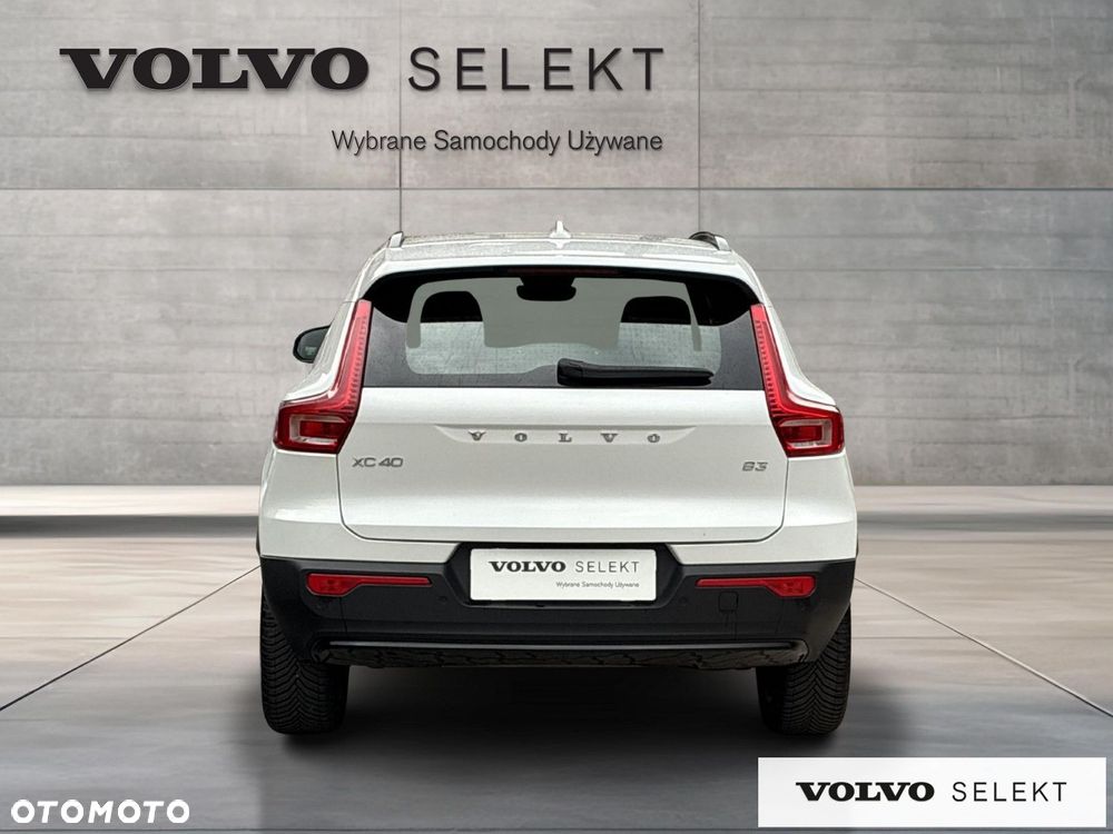 Volvo XC 40 - 8
