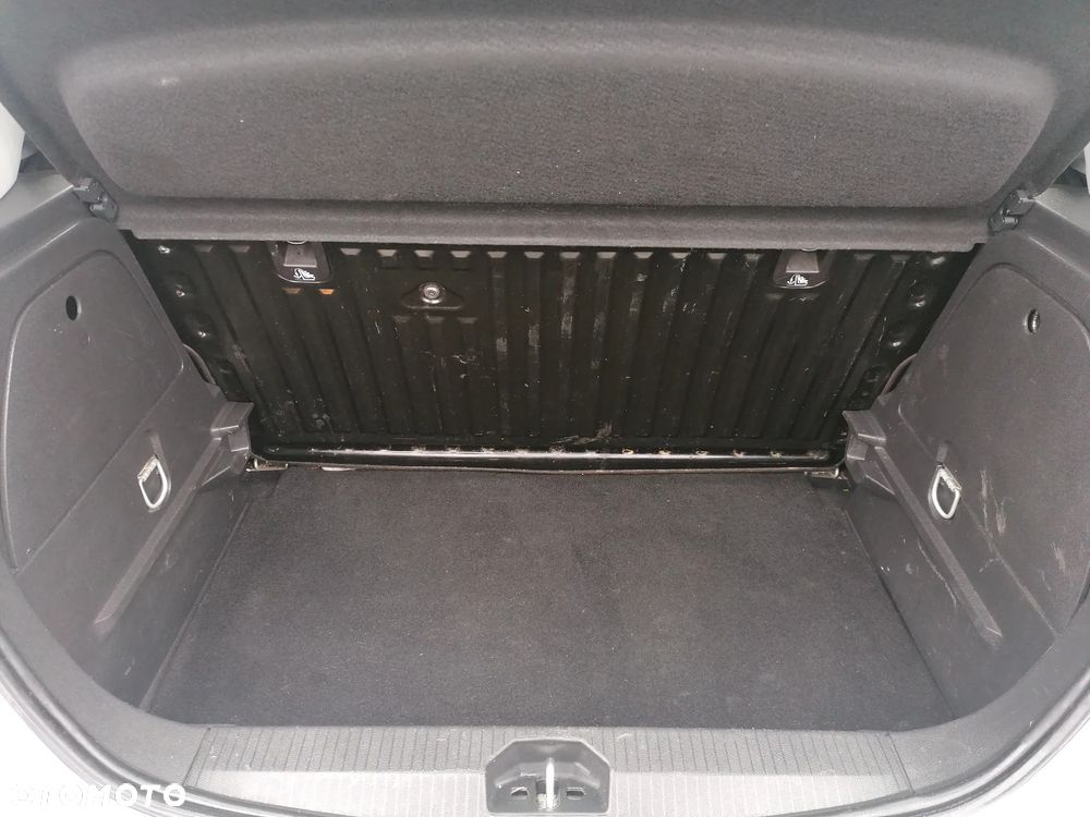 Opel Corsa 1.4 Enjoy - 18