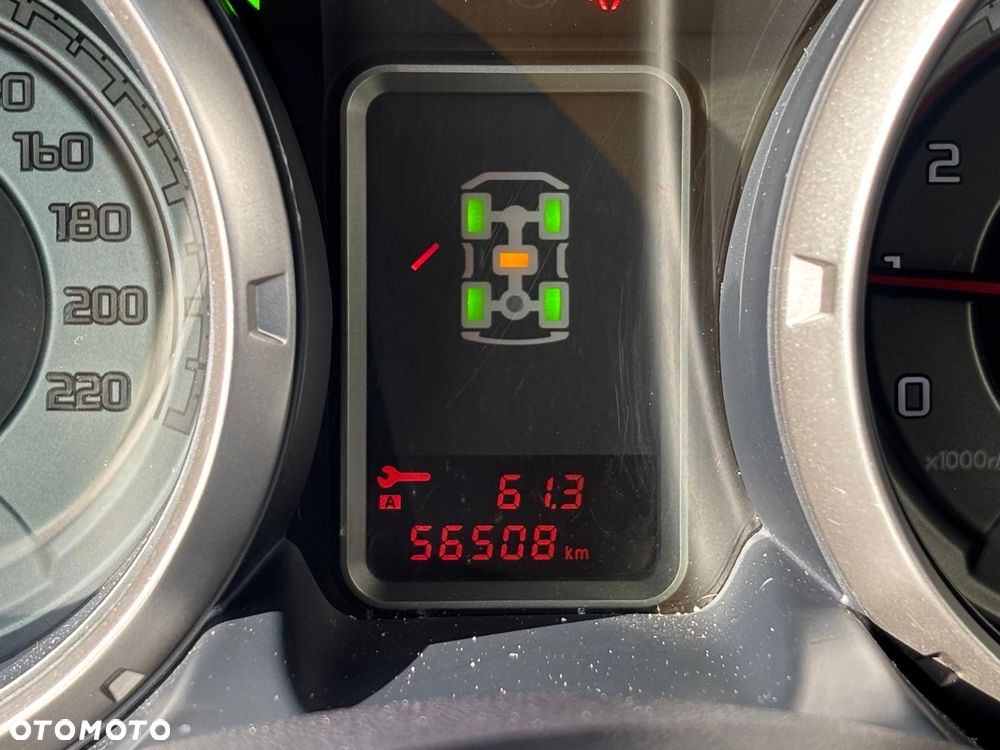 Mitsubishi Pajero 3.2 DID Intense Plus - 35