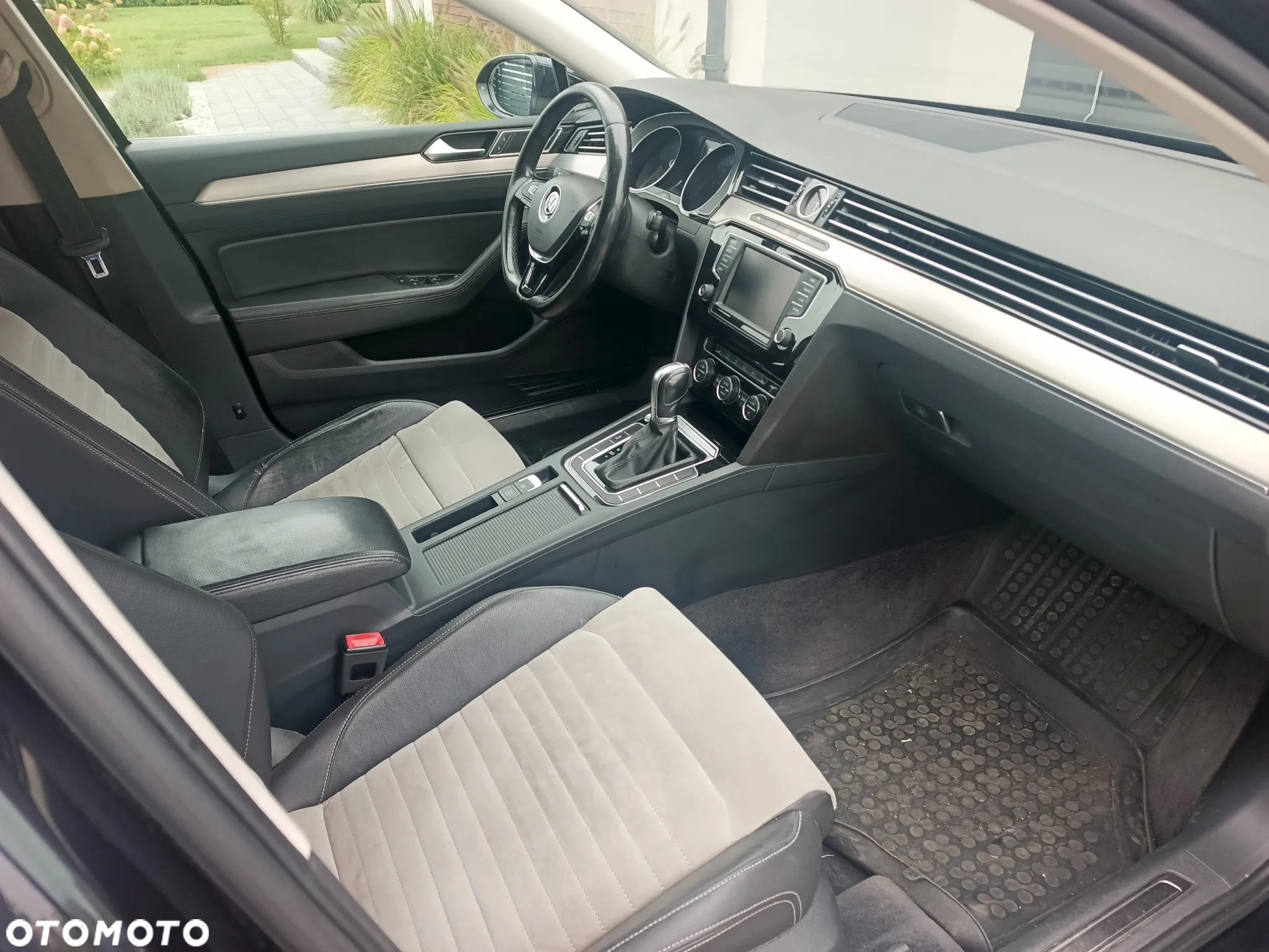 Volkswagen Passat - 7