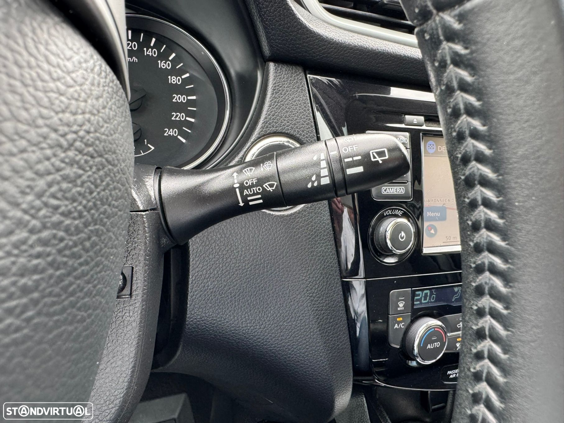 Nissan Qashqai 1.5 dCi N-Connecta 18 - 22