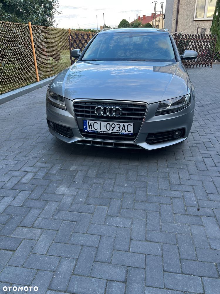 Audi A4 Avant 2.0 TDI - 10